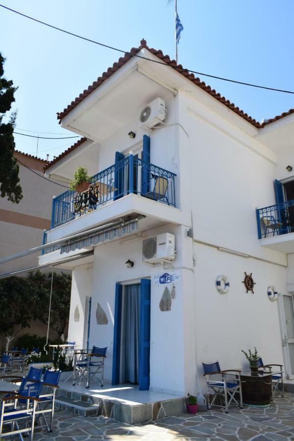Oceanis Hotel Tirós Extérieur photo